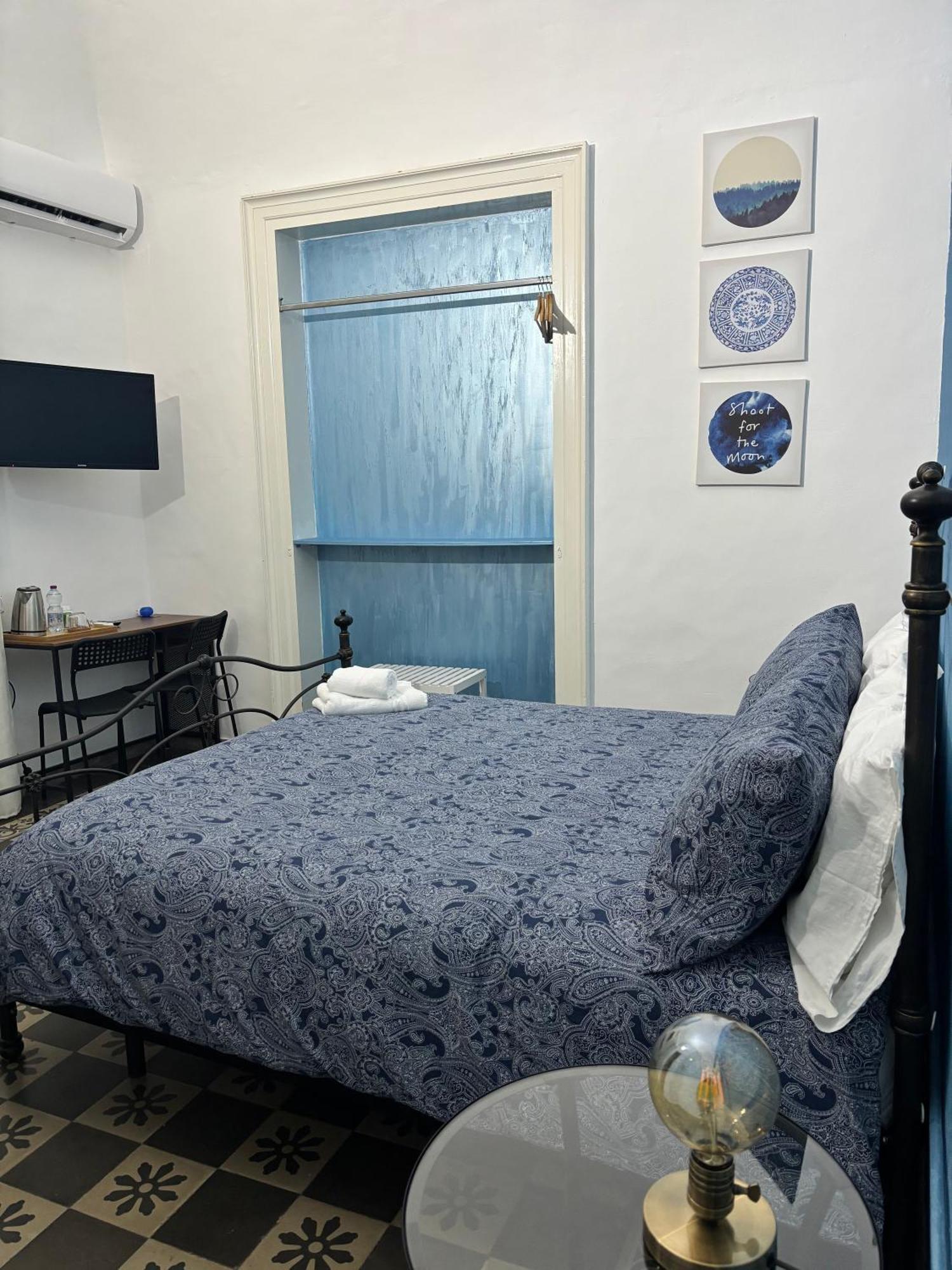 Il Teatro Rooms Катания Екстериор снимка