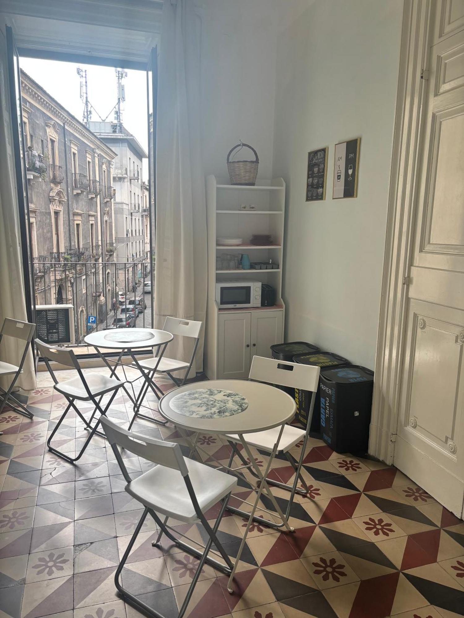 Il Teatro Rooms Катания Екстериор снимка
