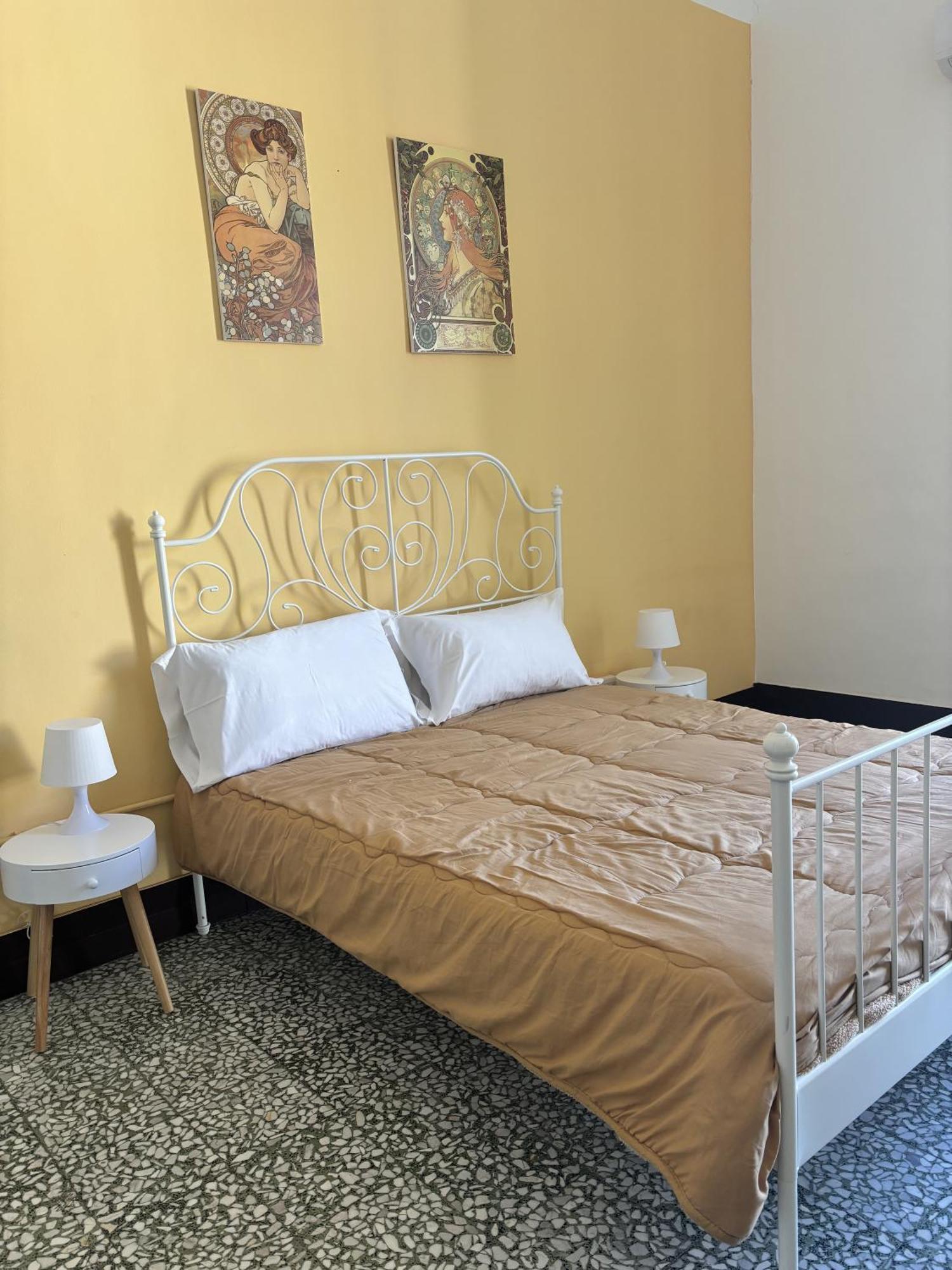 Il Teatro Rooms Катания Екстериор снимка